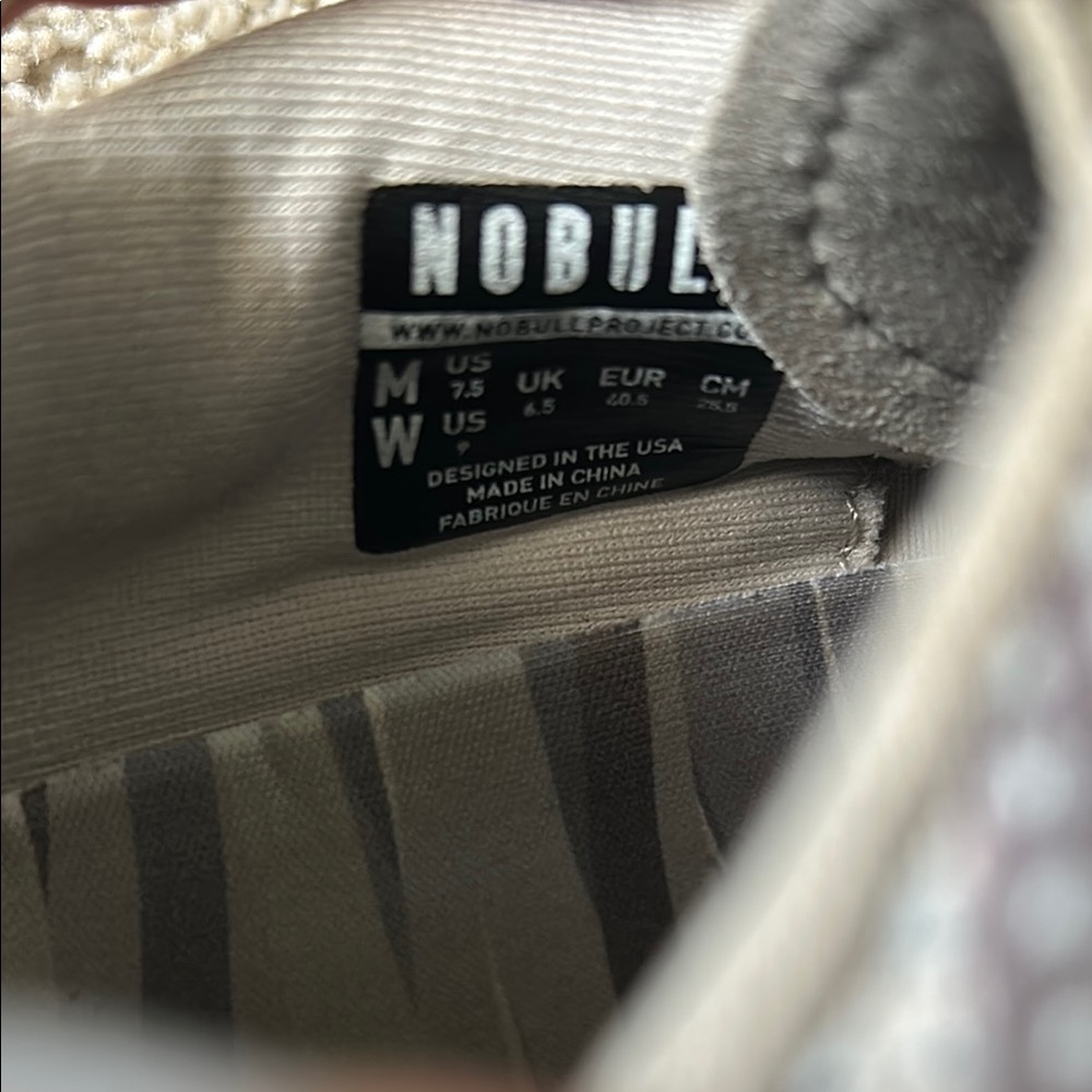 *SOLD* NOBULL Gray Striped Sneakers - Picture 6 of 7